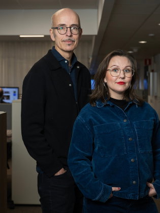 Petter Beckman och Evelina Hertz, journalister på Lokaltidningen Mitt i.